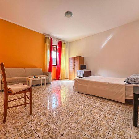 Bed & Breakfast La Terrazza Hotel ลาตินา ภายนอก รูปภาพ