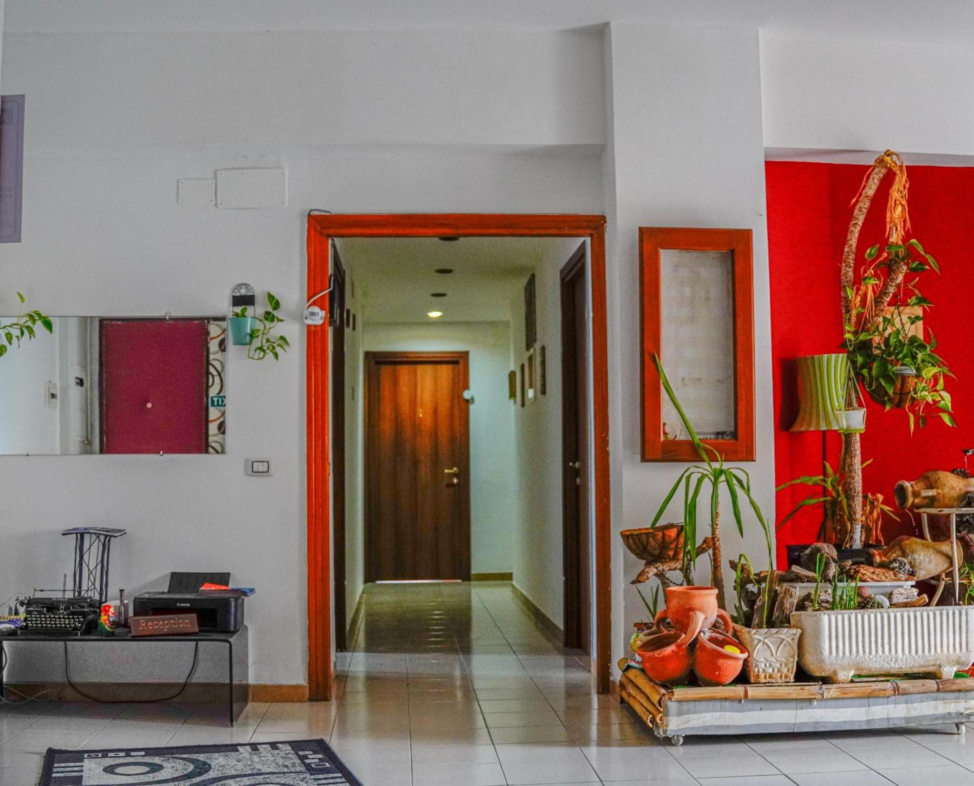 Bed & Breakfast La Terrazza Hotel ลาตินา ภายนอก รูปภาพ