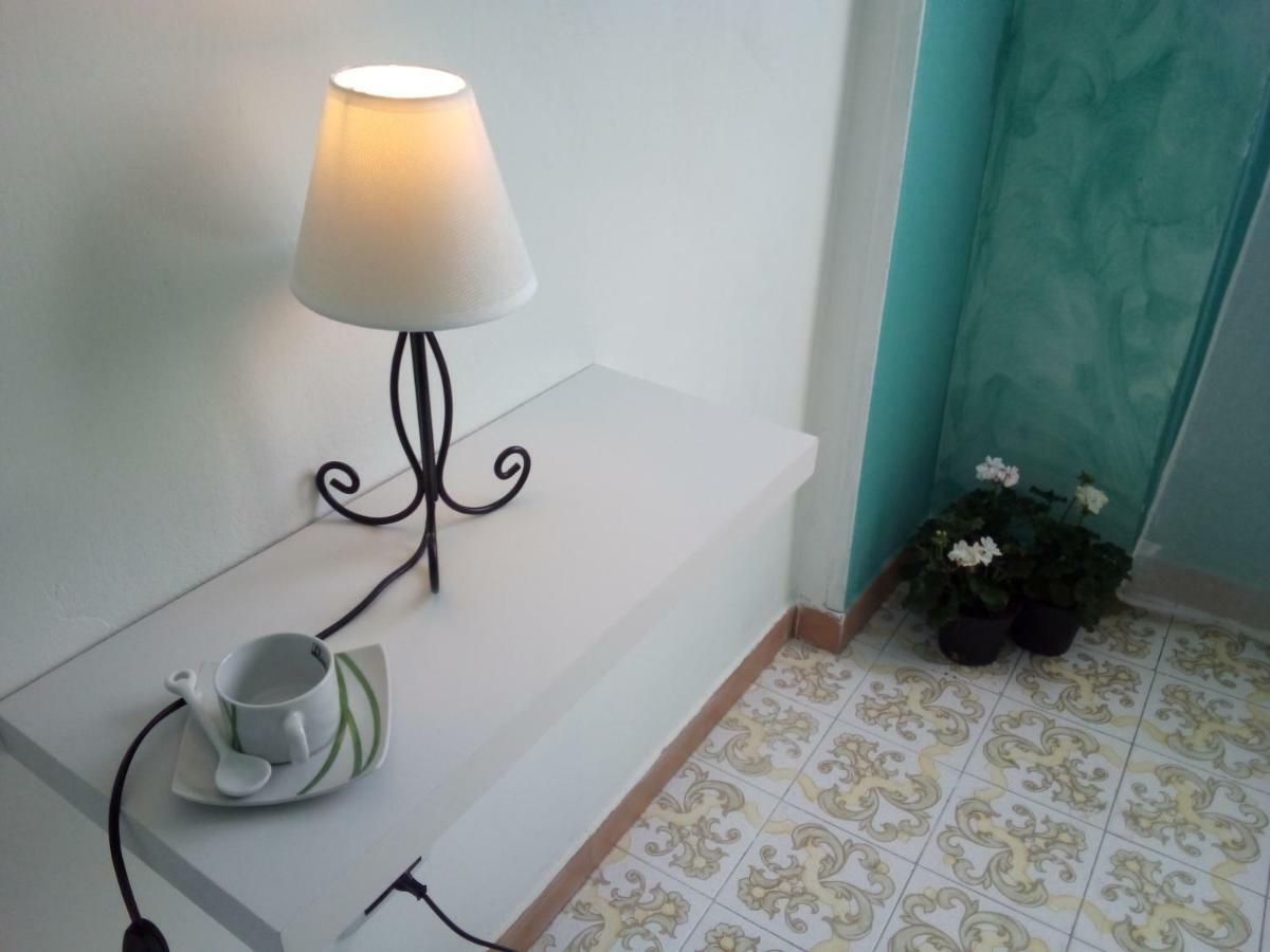 Bed & Breakfast La Terrazza Hotel ลาตินา ภายนอก รูปภาพ